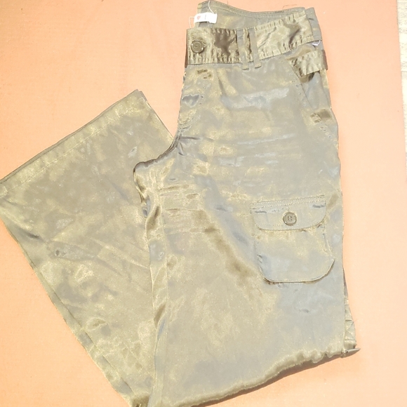 Green Silk Pants - Picture 7 of 7